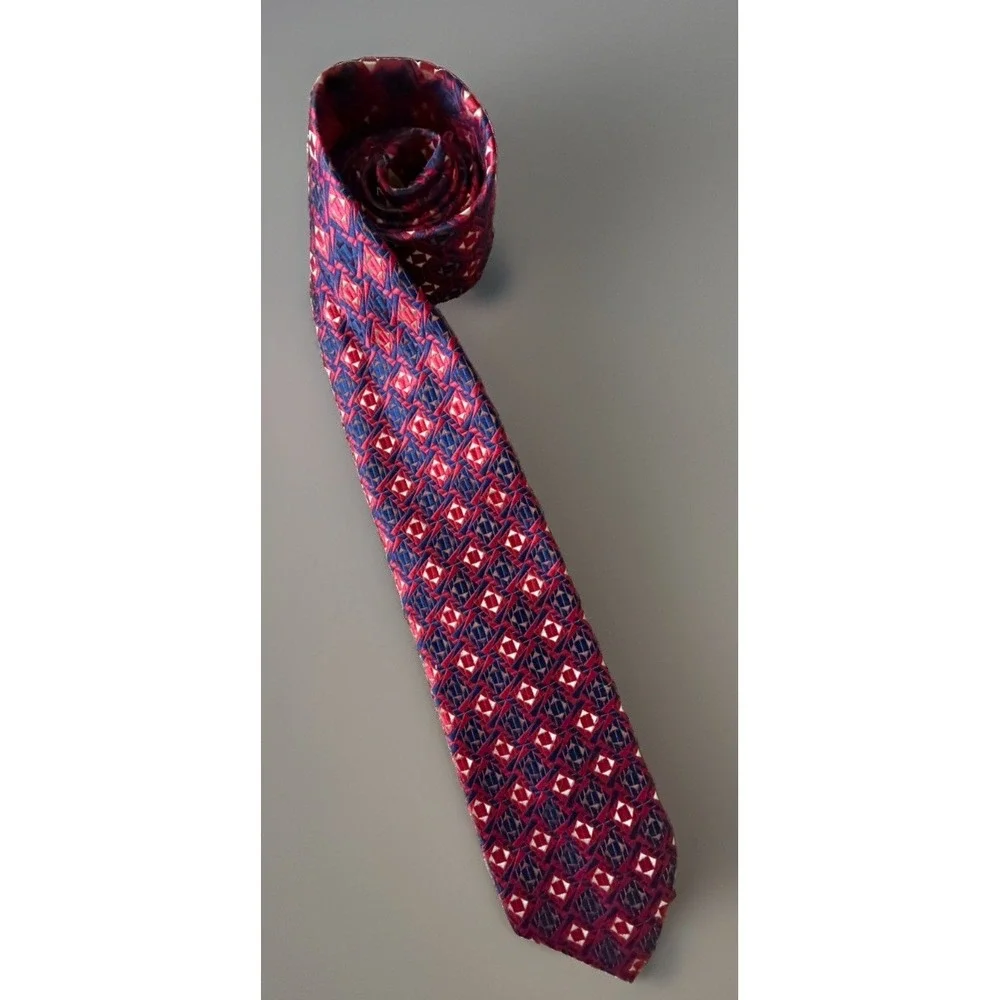 Oleg Cassini Neckwear Tie Red Blue Geometric Pattern Polyester JBHS